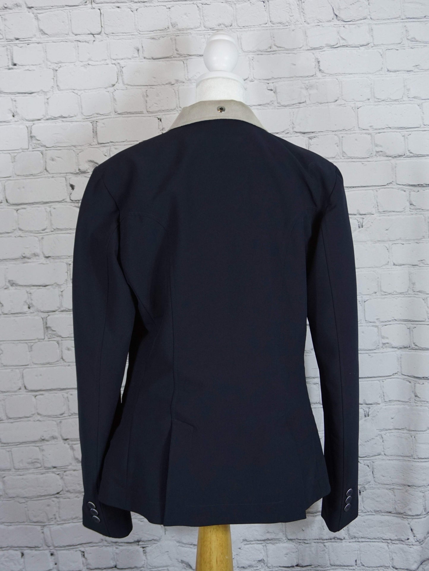 Equiline Cristiana Competition Jacket Size 46